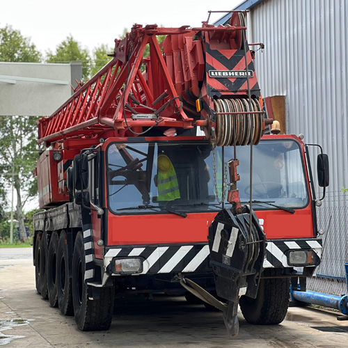 CERTIFICACIONES Y CAPACITACIONES